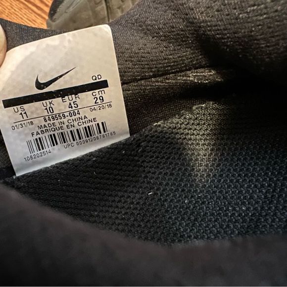 Nike Air Max 2017 Triple Black Running Shoes - Size 11 - Picture 12 of 14